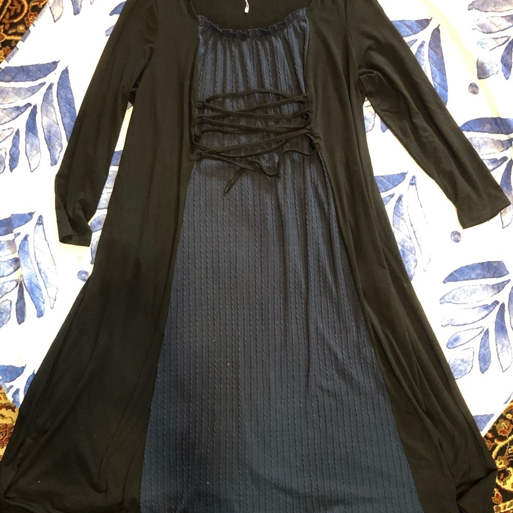 Elegant Black and Blue Women's Dress 22-24